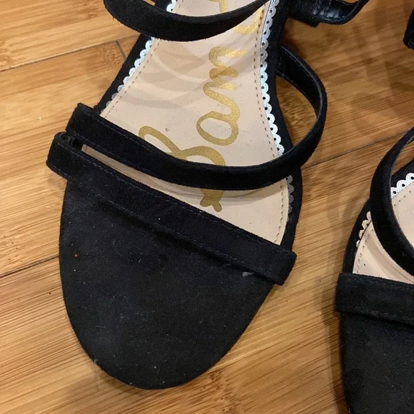 Sam Edelman 2.5 inch heels with cute straps - Picture 2 of 7